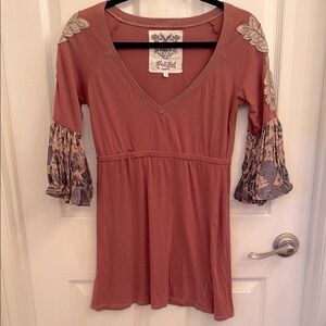 Hale Bob Dusty Rose Embellished V-Neck Blouse w/ 3/4 Bell Sleeves